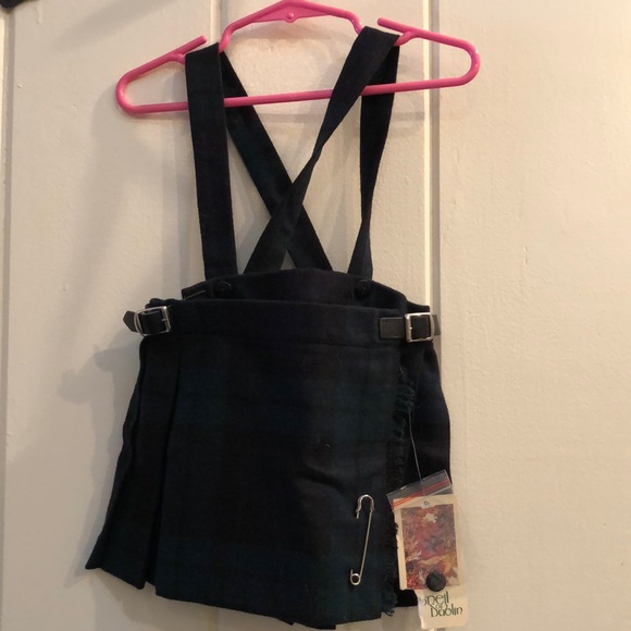 Size XS kilt with matching hooded cape NWT! - Picture 3 of 7